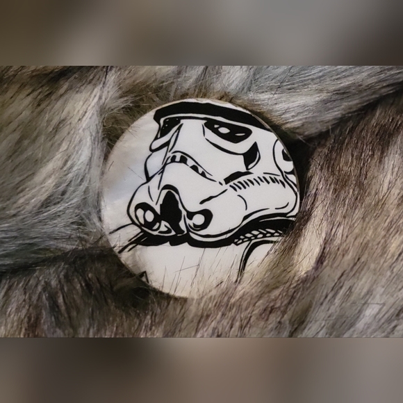 Star Wars Stormtrooper 2"x2" magnet, black and white - Picture 1 of 4